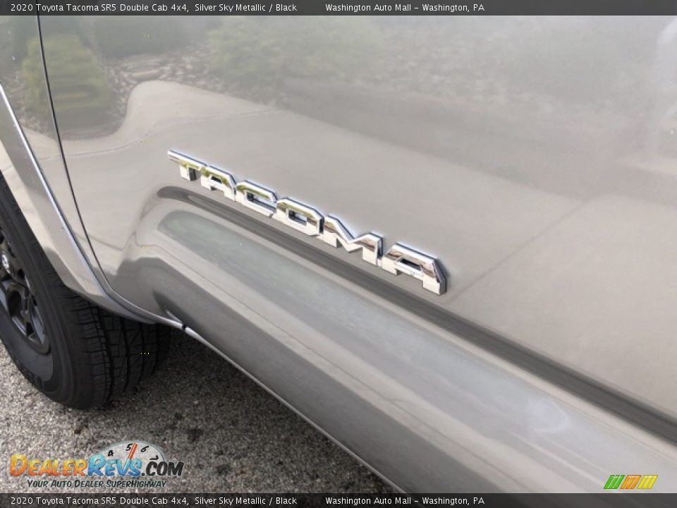 2020 Toyota Tacoma SR5 Double Cab 4x4 Silver Sky Metallic / Black Photo #31
