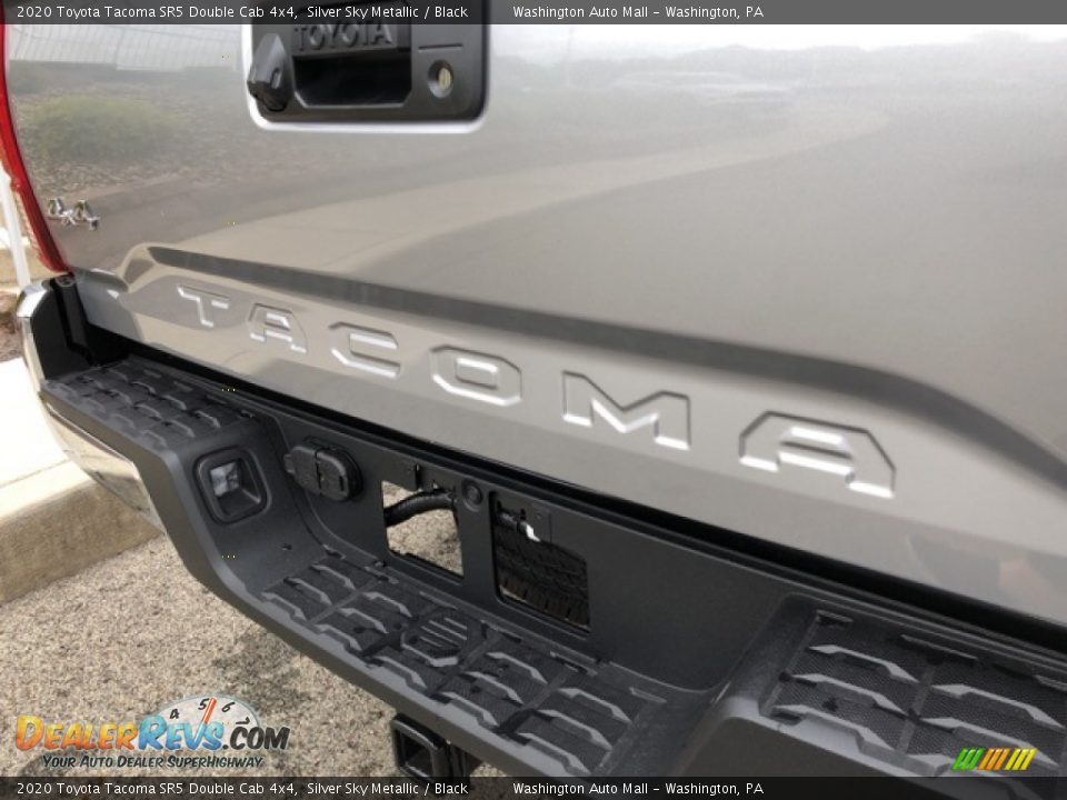 2020 Toyota Tacoma SR5 Double Cab 4x4 Silver Sky Metallic / Black Photo #36