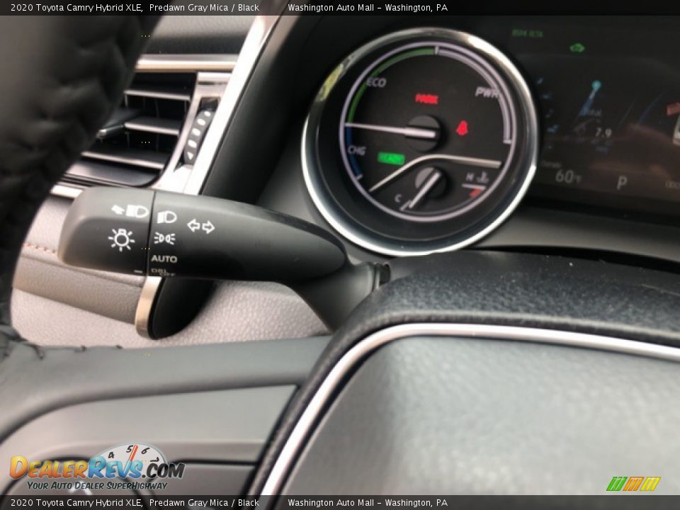 Controls of 2020 Toyota Camry Hybrid XLE Photo #13