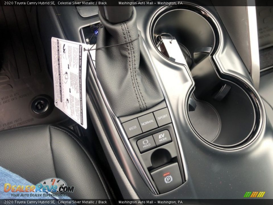 Controls of 2020 Toyota Camry Hybrid SE Photo #12