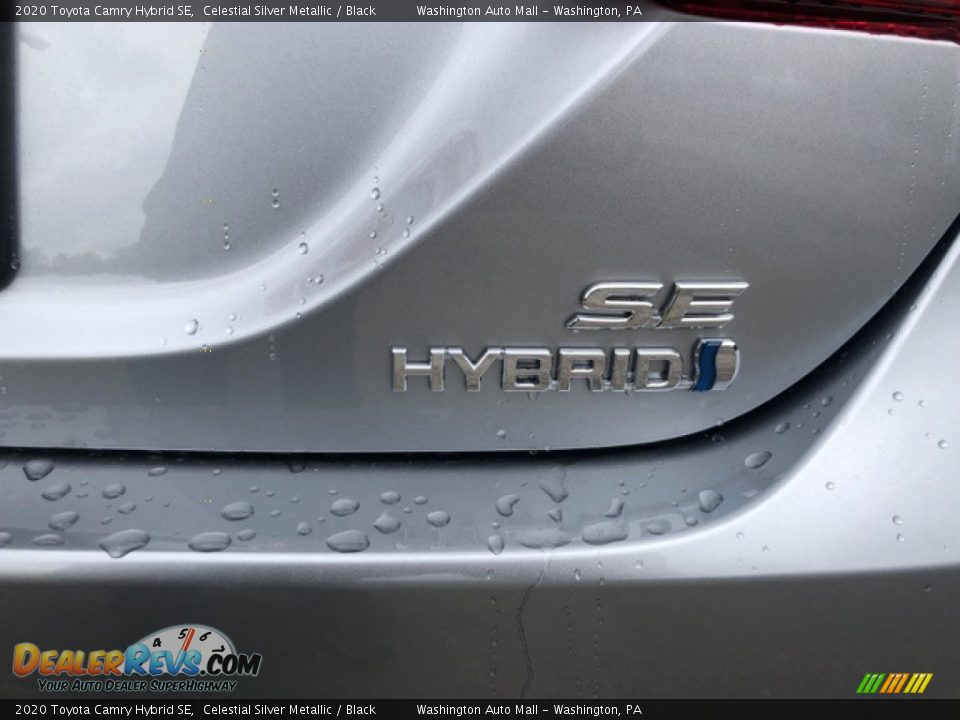 2020 Toyota Camry Hybrid SE Logo Photo #24