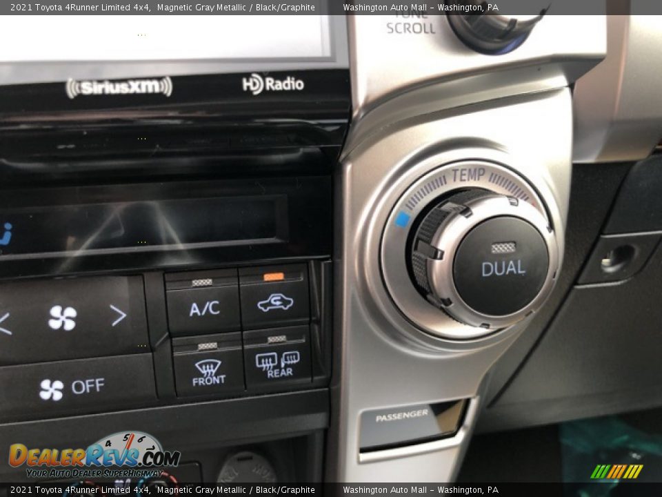 Controls of 2021 Toyota 4Runner Limited 4x4 Photo #26