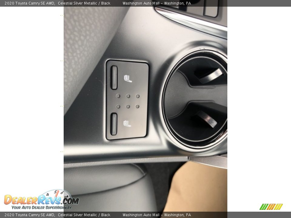 2020 Toyota Camry SE AWD Celestial Silver Metallic / Black Photo #19