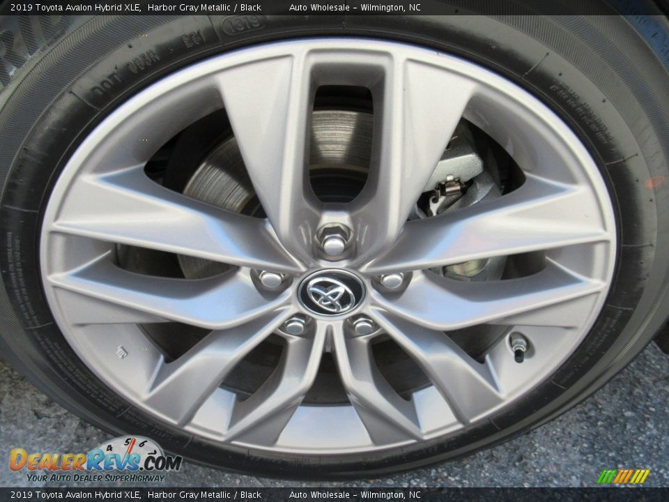 2019 Toyota Avalon Hybrid XLE Harbor Gray Metallic / Black Photo #7
