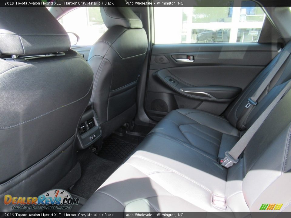 2019 Toyota Avalon Hybrid XLE Harbor Gray Metallic / Black Photo #11