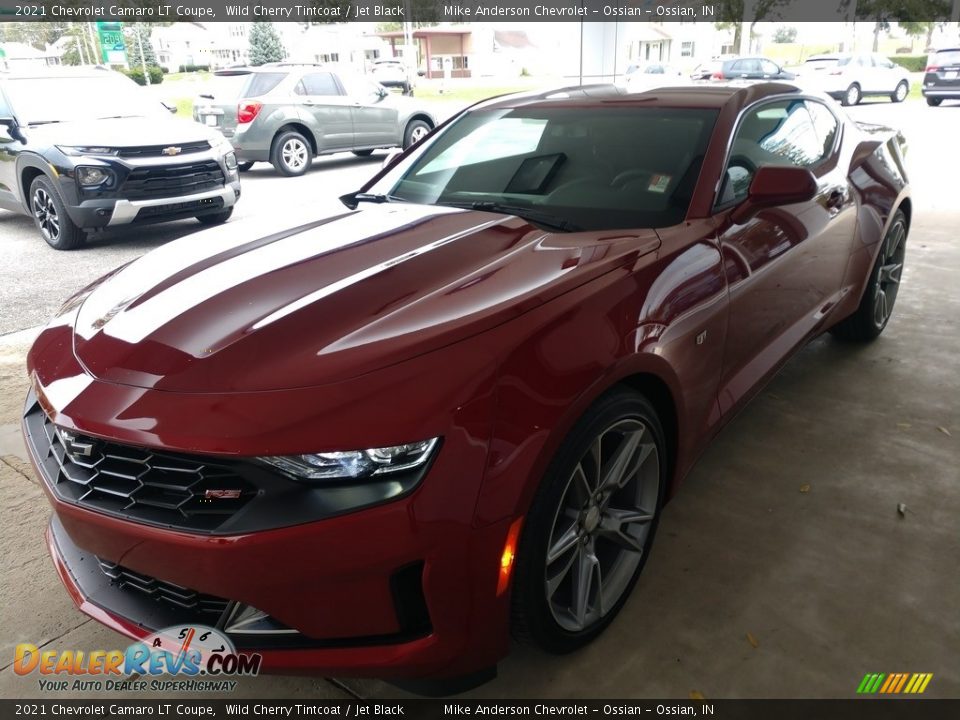 2021 Chevrolet Camaro LT Coupe Wild Cherry Tintcoat / Jet Black Photo #8