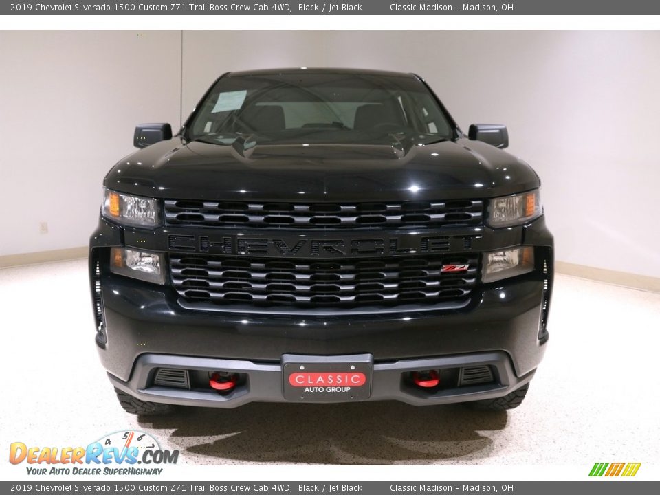 2019 Chevrolet Silverado 1500 Custom Z71 Trail Boss Crew Cab 4WD Black / Jet Black Photo #2