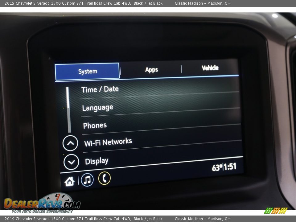 2019 Chevrolet Silverado 1500 Custom Z71 Trail Boss Crew Cab 4WD Black / Jet Black Photo #16