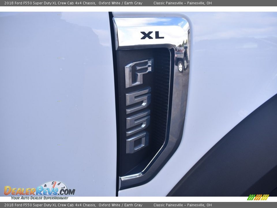 2018 Ford F550 Super Duty XL Crew Cab 4x4 Chassis Oxford White / Earth Gray Photo #6
