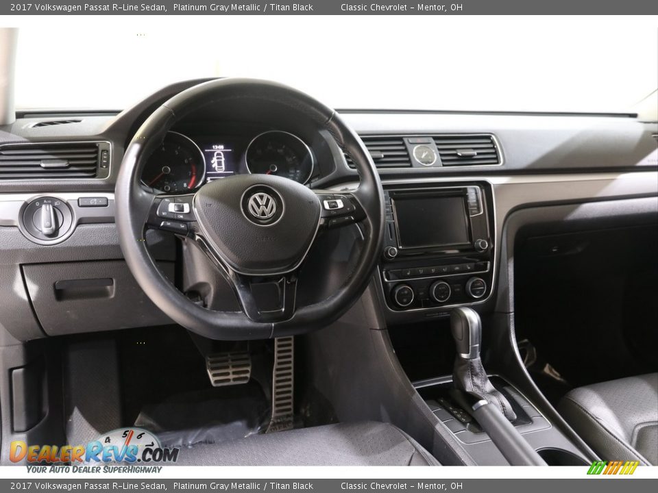 2017 Volkswagen Passat R-Line Sedan Platinum Gray Metallic / Titan Black Photo #6