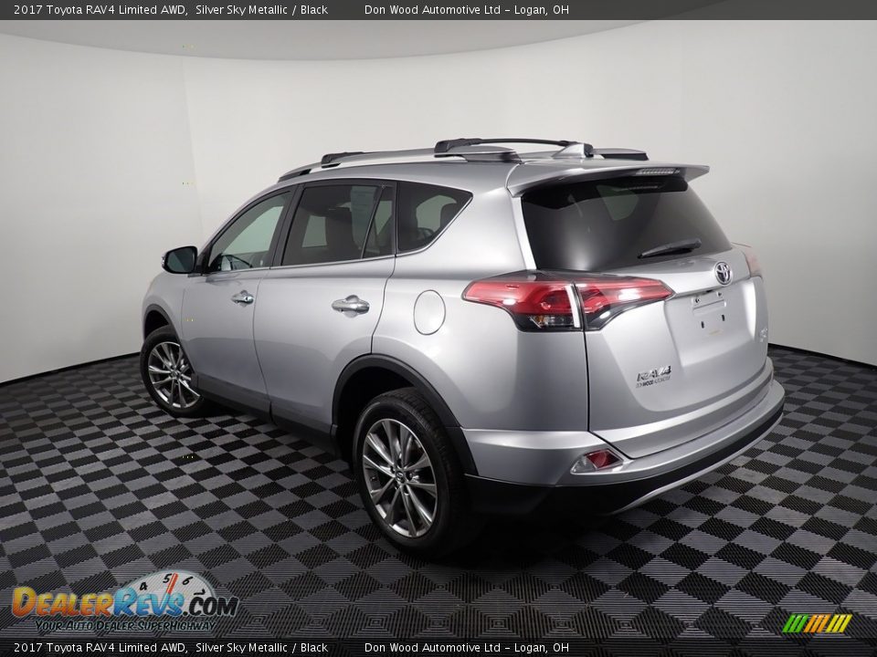 2017 Toyota RAV4 Limited AWD Silver Sky Metallic / Black Photo #13