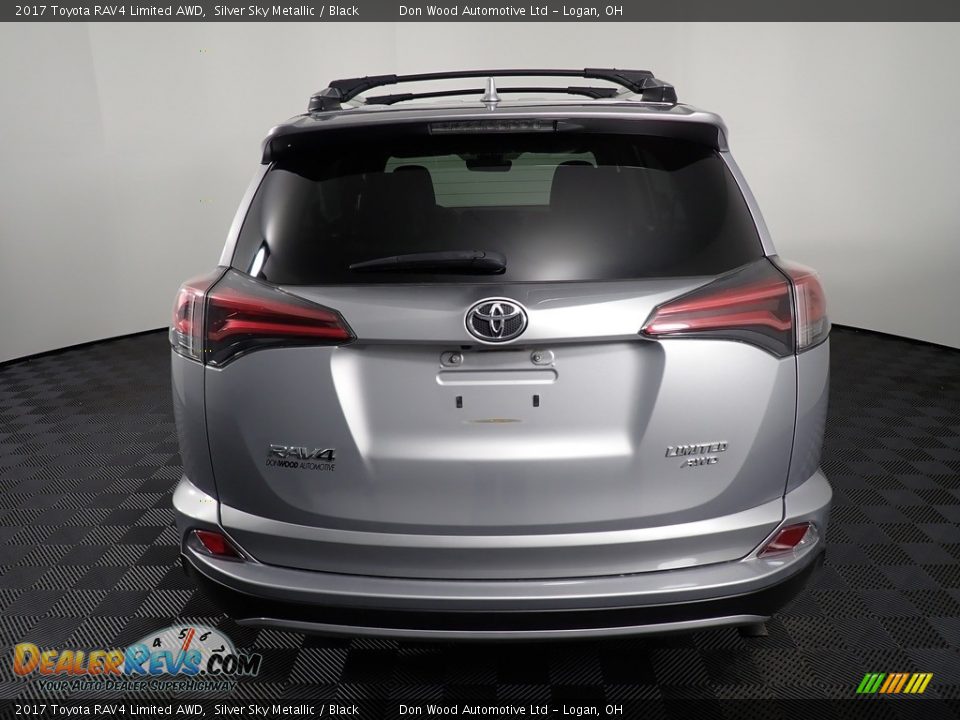 2017 Toyota RAV4 Limited AWD Silver Sky Metallic / Black Photo #14