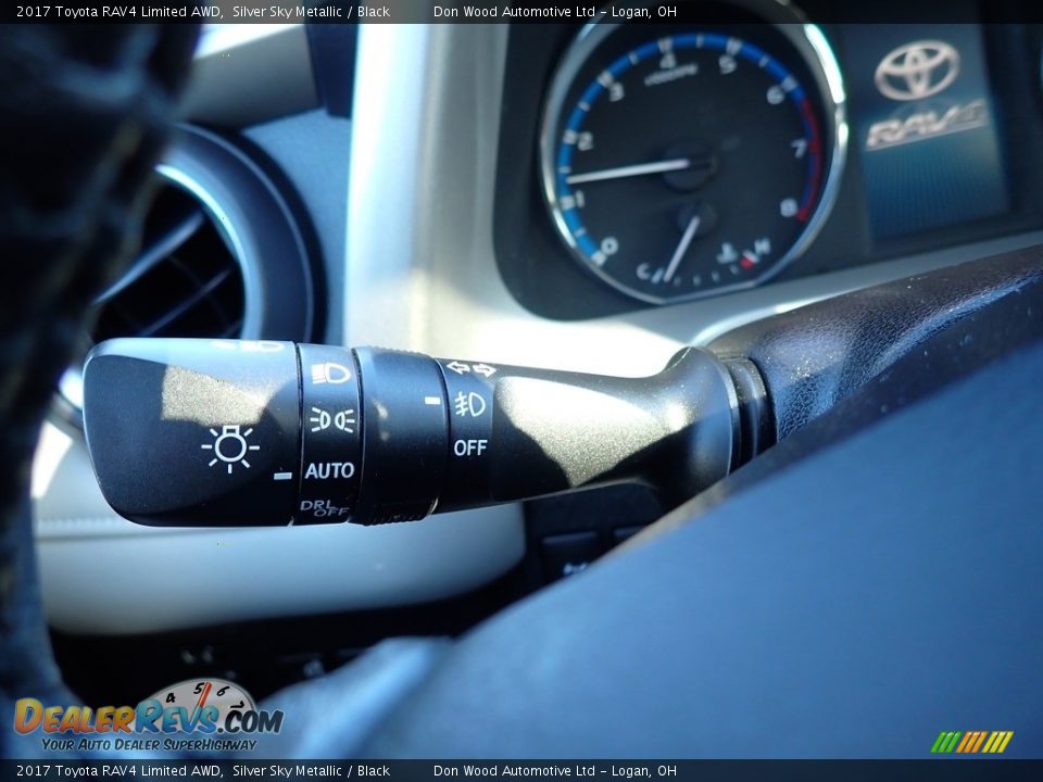 2017 Toyota RAV4 Limited AWD Silver Sky Metallic / Black Photo #26