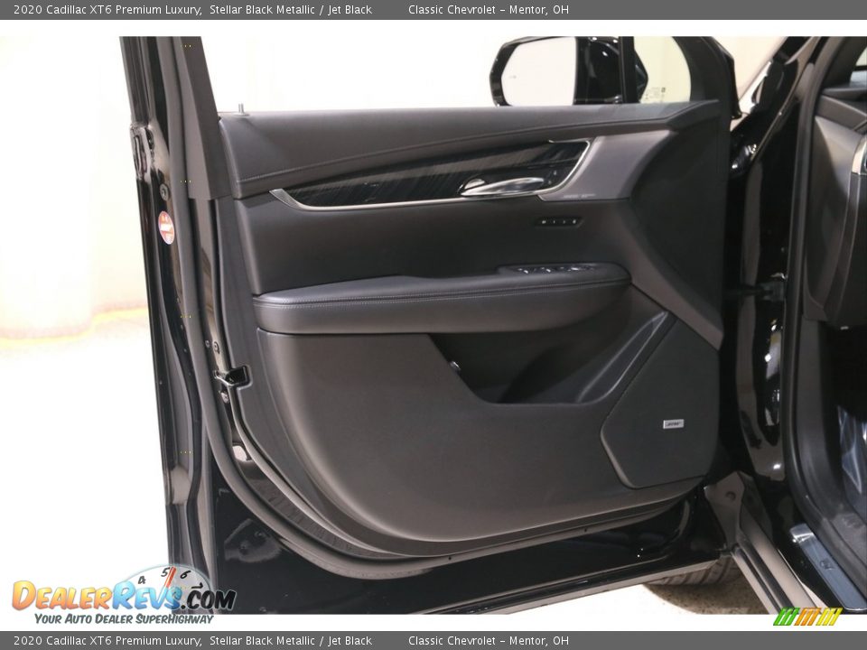 Door Panel of 2020 Cadillac XT6 Premium Luxury Photo #4