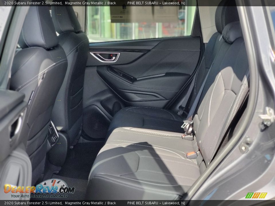 2020 Subaru Forester 2.5i Limited Magnetite Gray Metallic / Black Photo #10