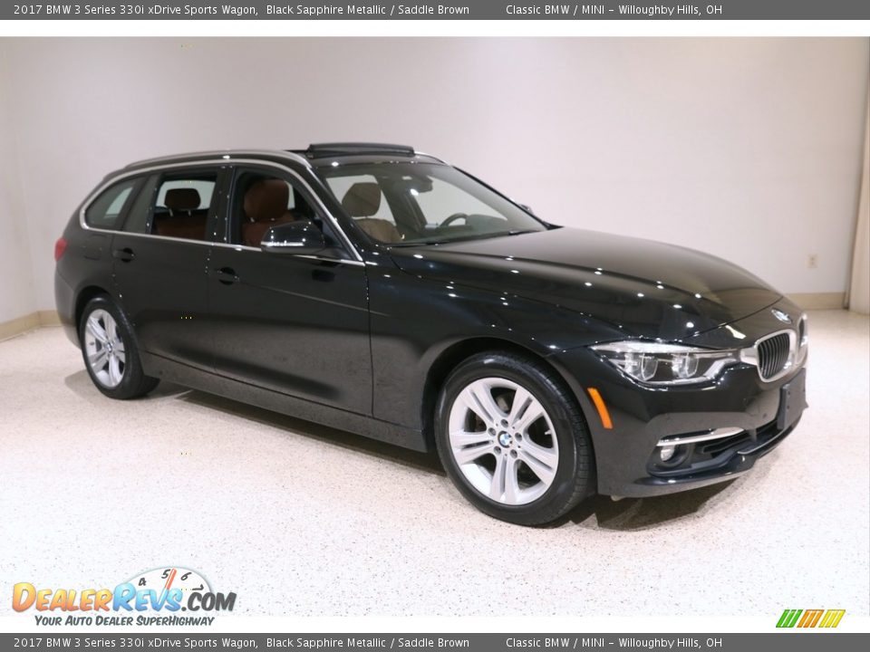 Front 3/4 View of 2017 BMW 3 Series 330i xDrive Sports Wagon Photo #1