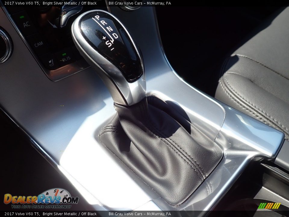 2017 Volvo V60 T5 Shifter Photo #19