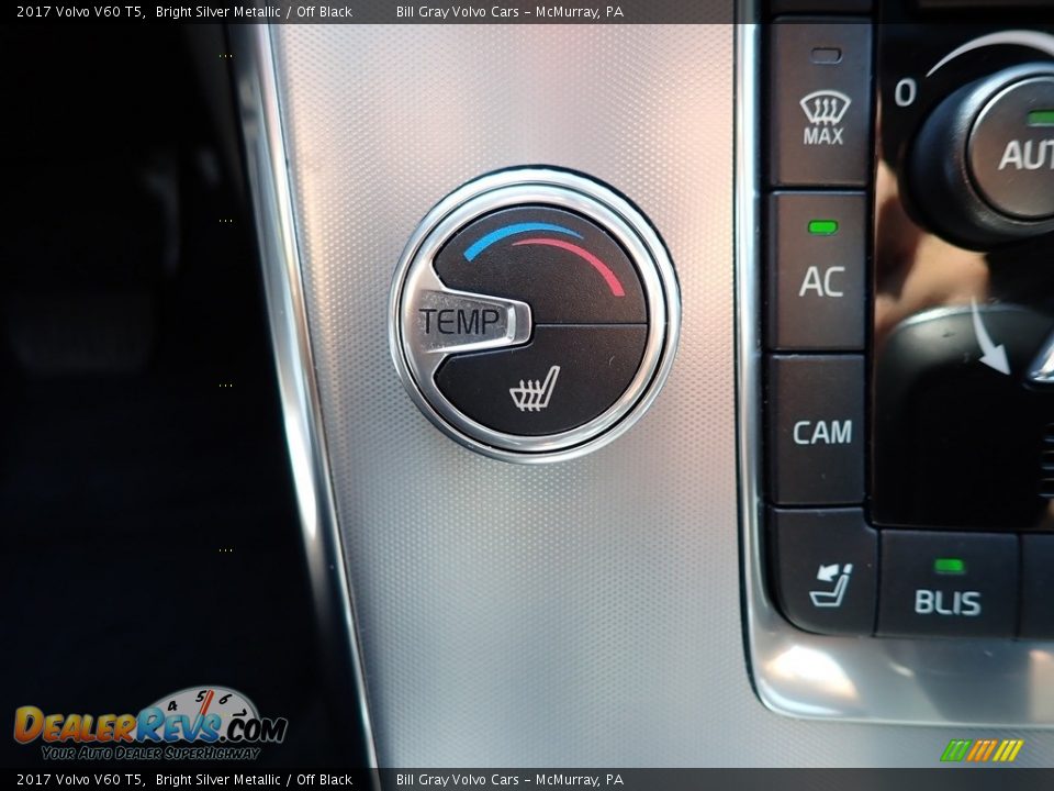 Controls of 2017 Volvo V60 T5 Photo #20