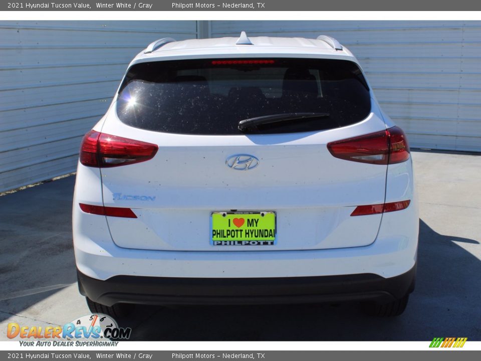 2021 Hyundai Tucson Value Winter White / Gray Photo #6