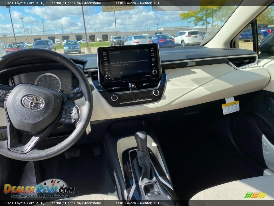 2021 Toyota Corolla LE Blueprint / Light Gray/Moonstone Photo #4