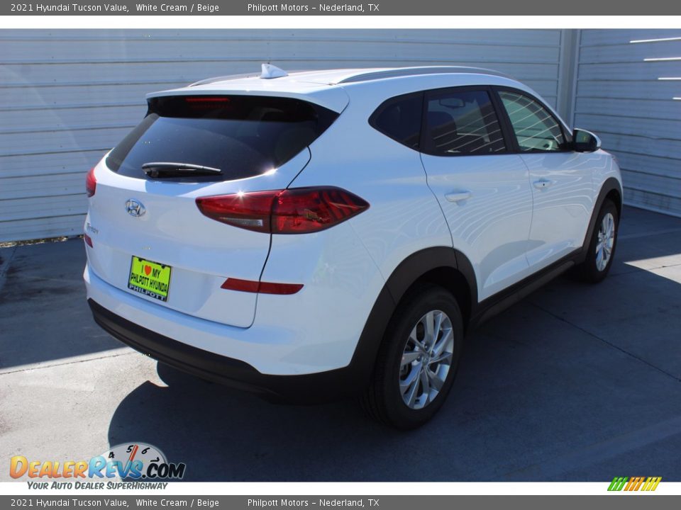 2021 Hyundai Tucson Value White Cream / Beige Photo #8