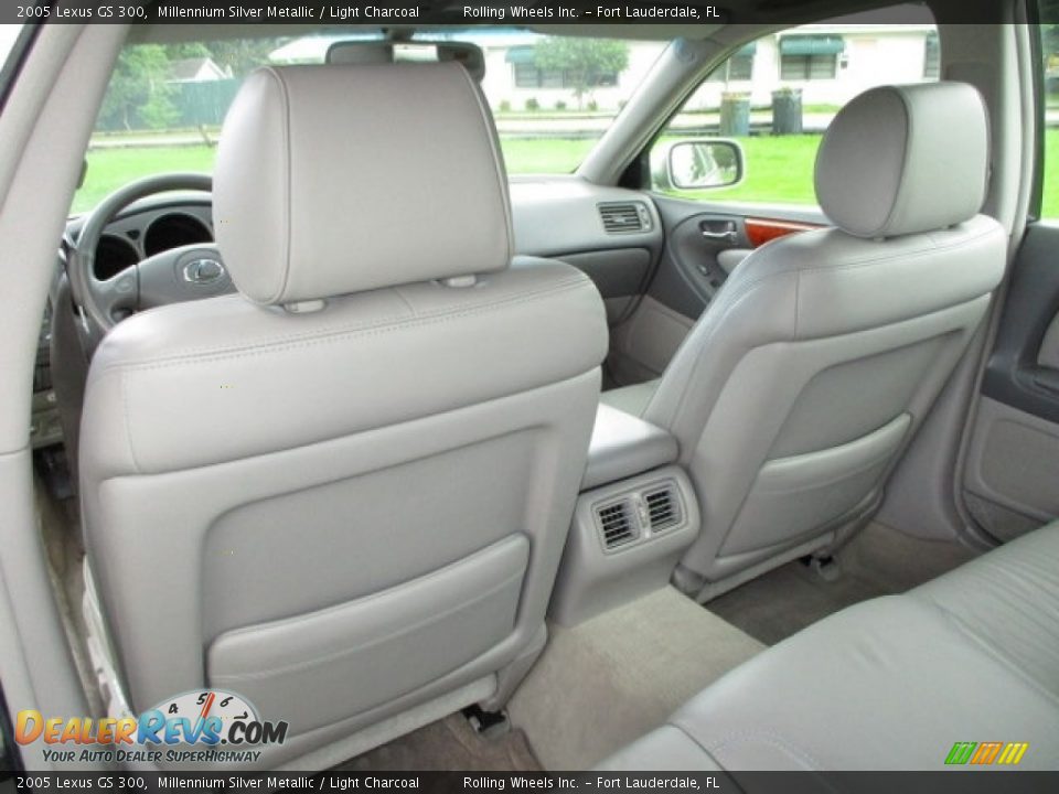Rear Seat of 2005 Lexus GS 300 Photo #16