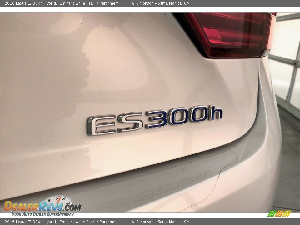 2016 Lexus ES 300h Hybrid Logo Photo #7
