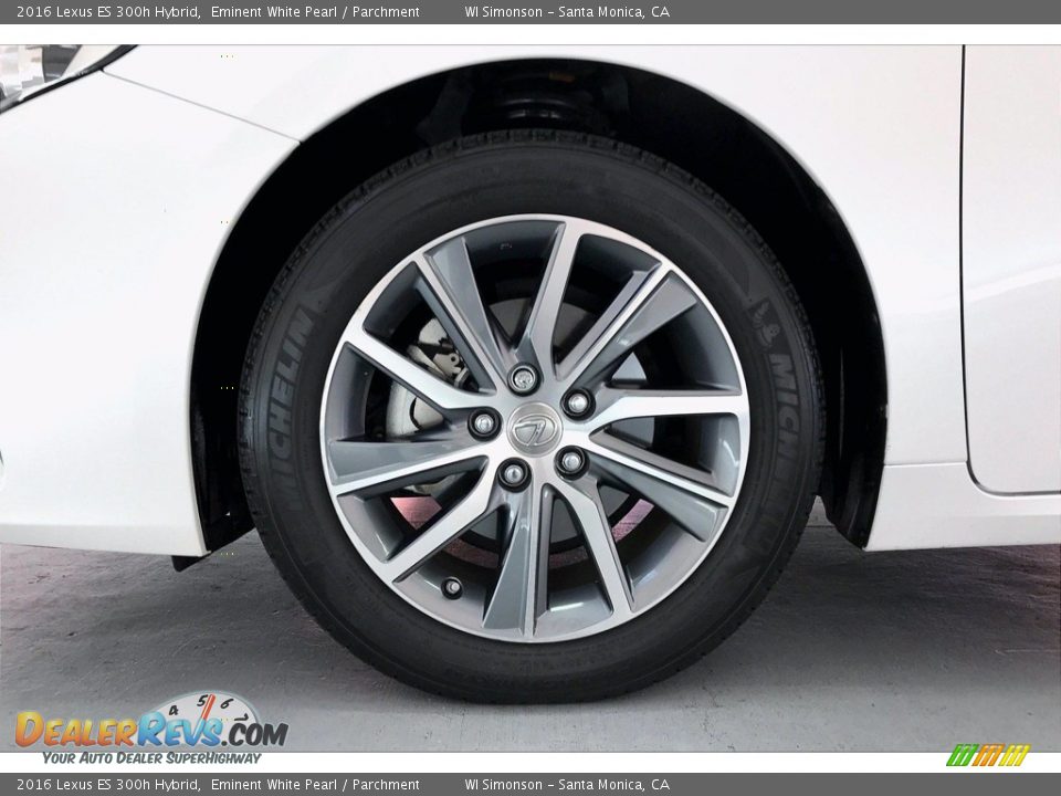 2016 Lexus ES 300h Hybrid Wheel Photo #8