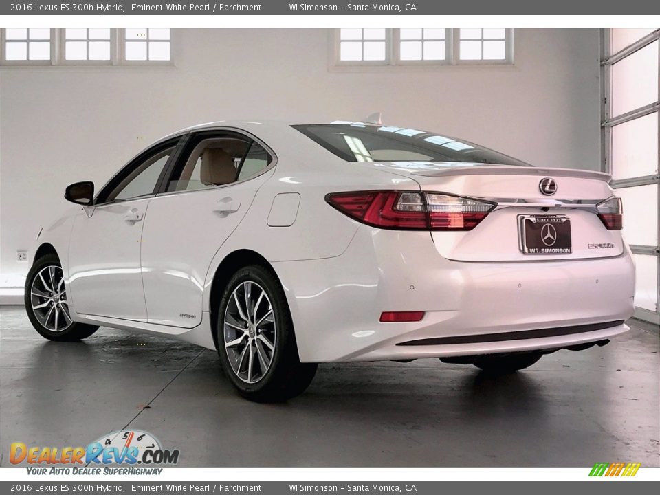 2016 Lexus ES 300h Hybrid Eminent White Pearl / Parchment Photo #10