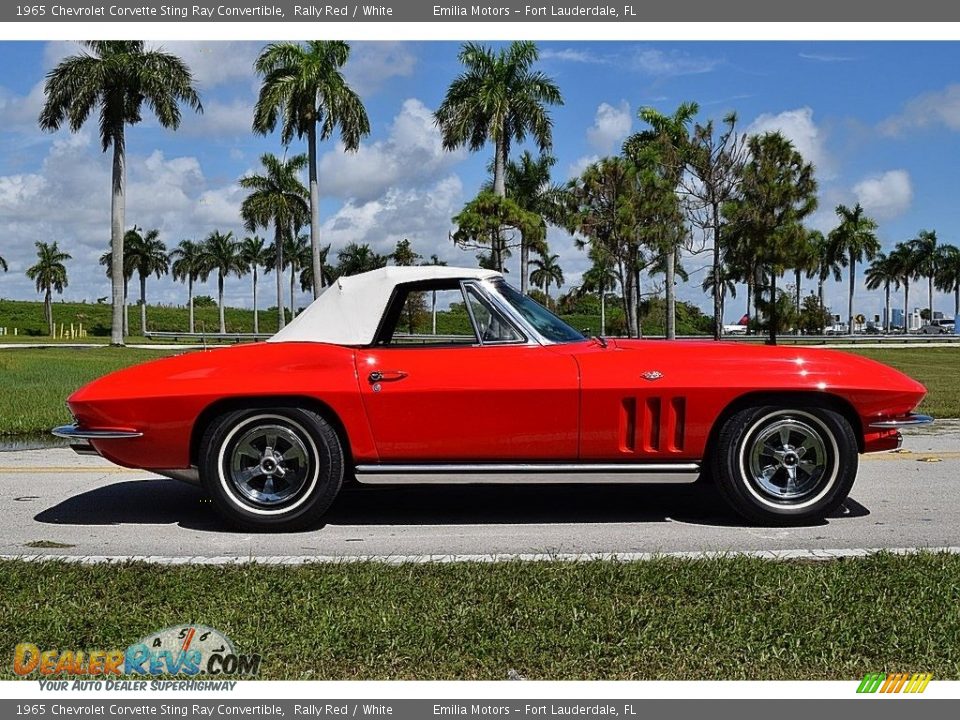 Rally Red 1965 Chevrolet Corvette Sting Ray Convertible Photo #3