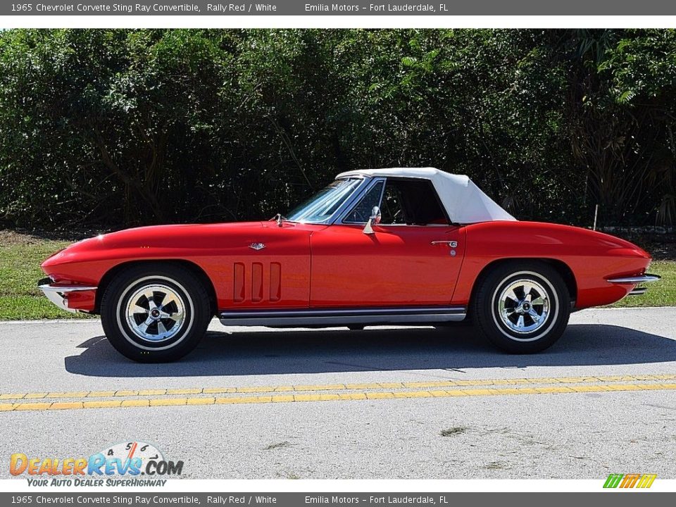 1965 Chevrolet Corvette Sting Ray Convertible Rally Red / White Photo #6