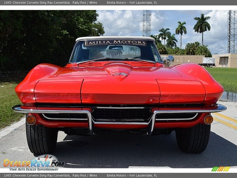 1965 Chevrolet Corvette Sting Ray Convertible Rally Red / White Photo #10