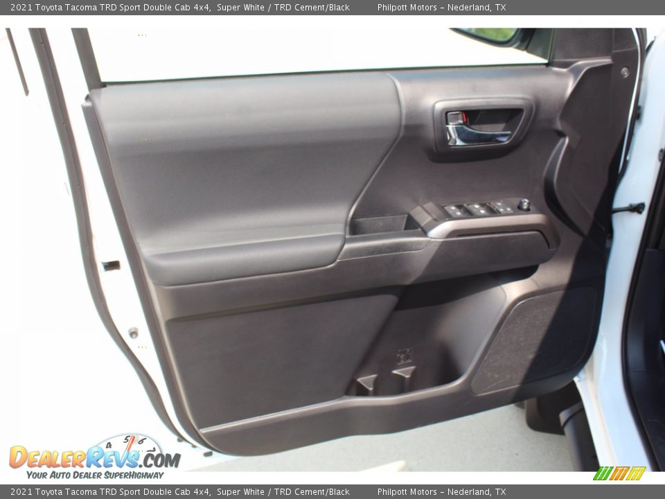 Door Panel of 2021 Toyota Tacoma TRD Sport Double Cab 4x4 Photo #9