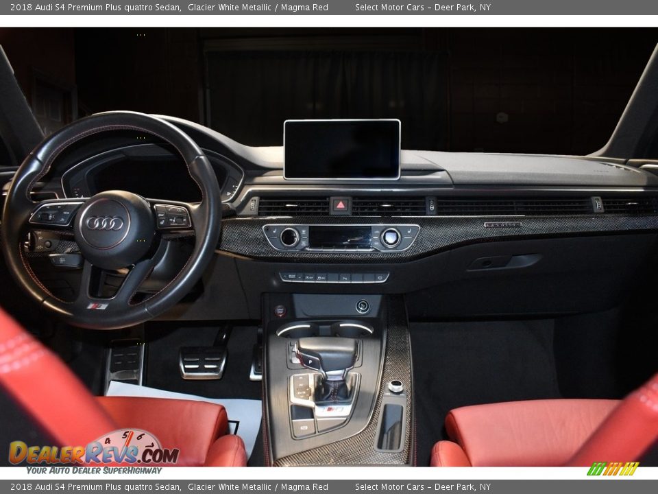 2018 Audi S4 Premium Plus quattro Sedan Glacier White Metallic / Magma Red Photo #14