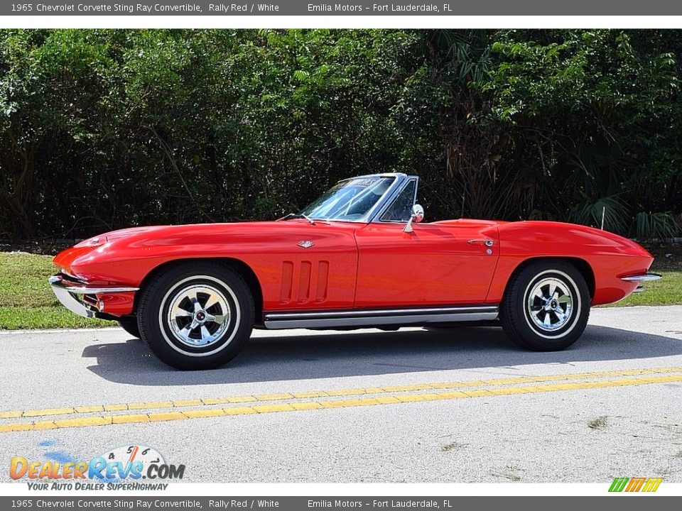 1965 Chevrolet Corvette Sting Ray Convertible Rally Red / White Photo #20
