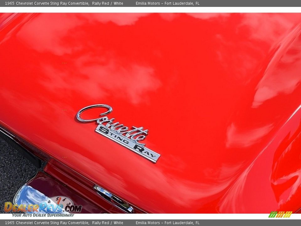 1965 Chevrolet Corvette Sting Ray Convertible Logo Photo #28