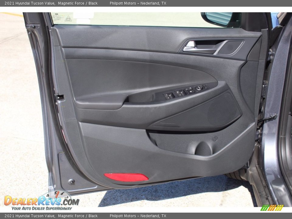 2021 Hyundai Tucson Value Magnetic Force / Black Photo #9