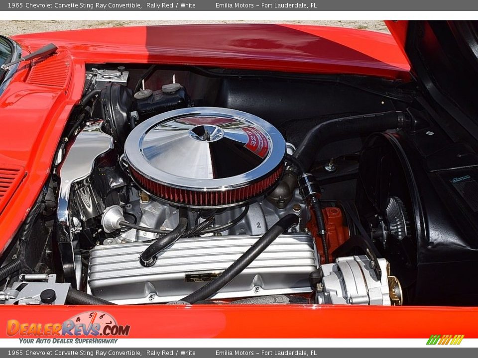 1965 Chevrolet Corvette Sting Ray Convertible 5.7 Liter OHV 16-Valve V8 Engine Photo #64