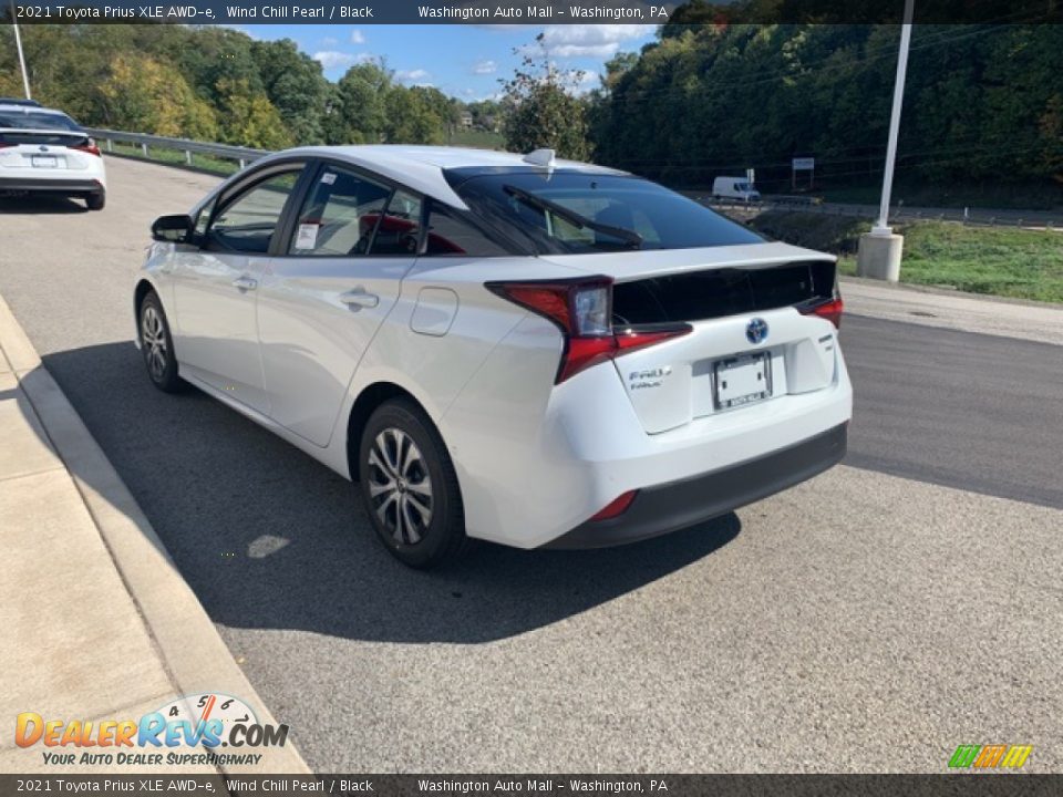 2021 Toyota Prius XLE AWD-e Wind Chill Pearl / Black Photo #2