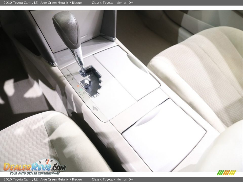 2010 Toyota Camry LE Aloe Green Metallic / Bisque Photo #12