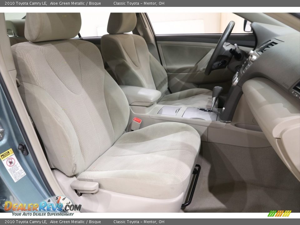 2010 Toyota Camry LE Aloe Green Metallic / Bisque Photo #14