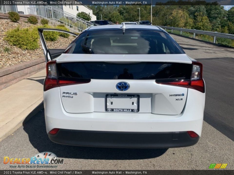 2021 Toyota Prius XLE AWD-e Wind Chill Pearl / Black Photo #24