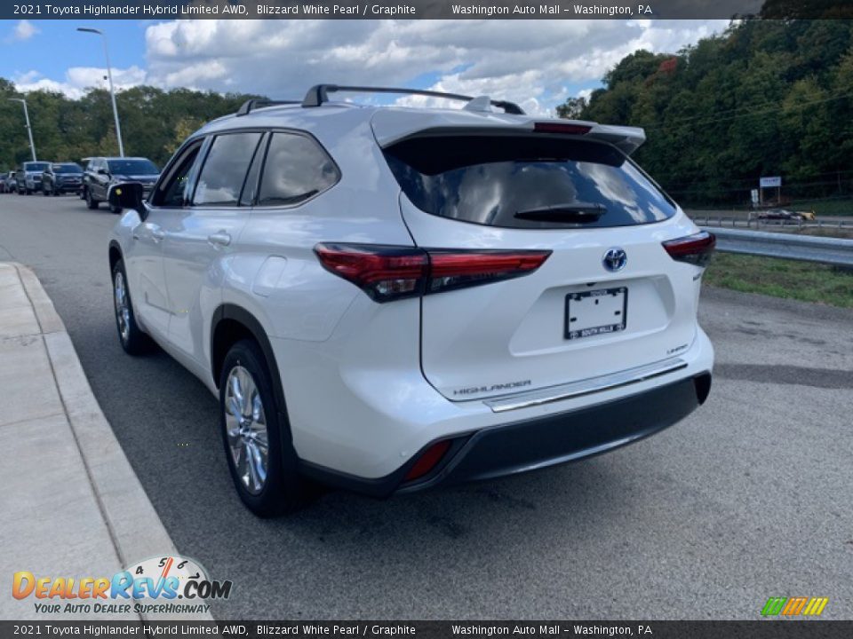 2021 Toyota Highlander Hybrid Limited AWD Blizzard White Pearl / Graphite Photo #2