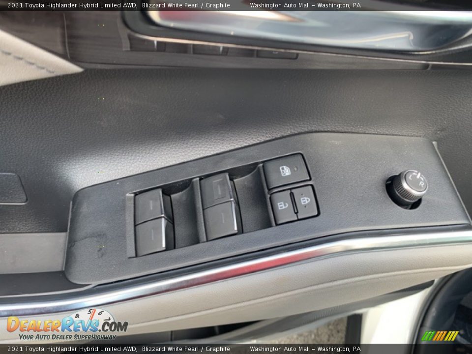Controls of 2021 Toyota Highlander Hybrid Limited AWD Photo #4