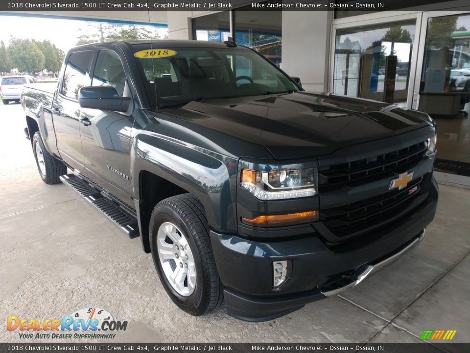 2018 Chevrolet Silverado 1500 LT Crew Cab 4x4 Graphite Metallic / Jet Black Photo #2