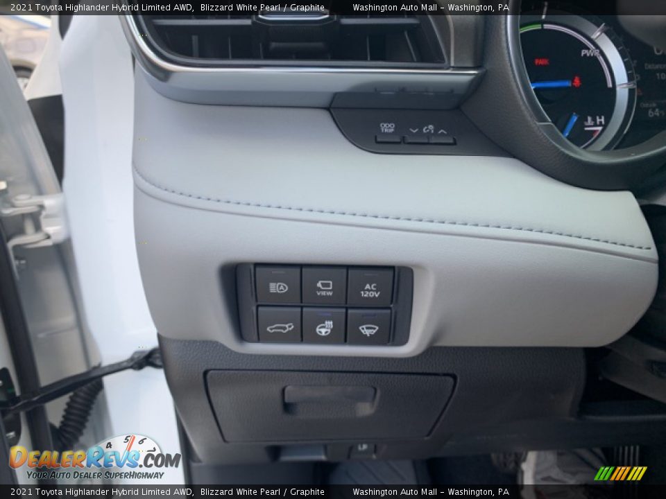 Controls of 2021 Toyota Highlander Hybrid Limited AWD Photo #6