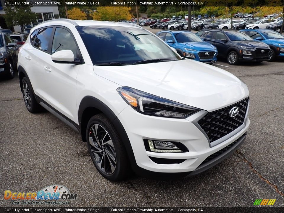 Front 3/4 View of 2021 Hyundai Tucson Sport AWD Photo #3