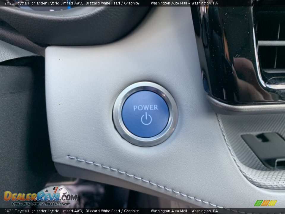 Controls of 2021 Toyota Highlander Hybrid Limited AWD Photo #10