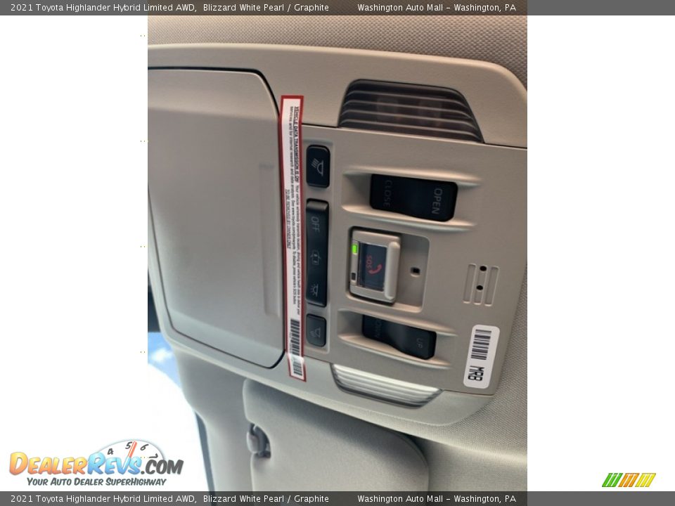 2021 Toyota Highlander Hybrid Limited AWD Blizzard White Pearl / Graphite Photo #18