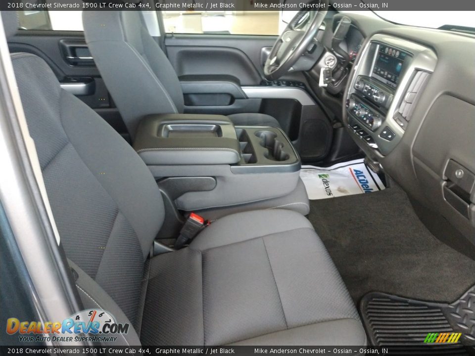 Front Seat of 2018 Chevrolet Silverado 1500 LT Crew Cab 4x4 Photo #20